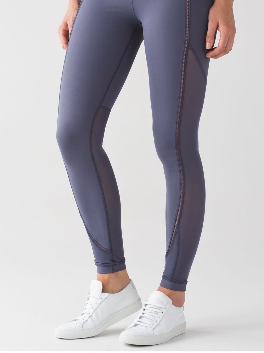 Lululemon Sculpt It Tights in a Size 8 - Picture 3 of 8